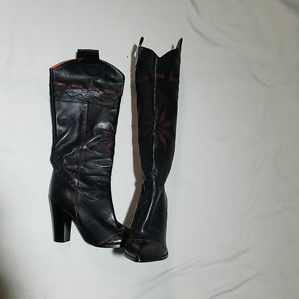 Vince Camuto Boots